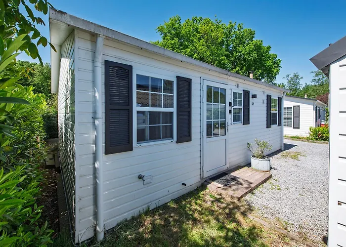 29, Natuurlijk Gelegen Nabij Efteling En Beekse Bergen, Airco&privé Parkeren Inbegrepen! Chalet *