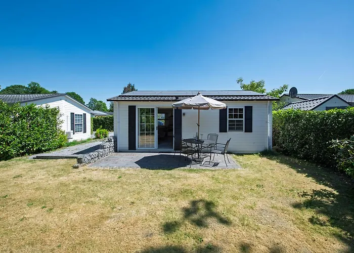 29, Natuurlijk Gelegen Nabij Efteling En Beekse Bergen, Airco & Prive Parkeren Inbegrepen! Alpstuga Oisterwijk