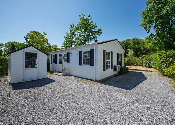 29, Natuurlijk Gelegen Nabij Efteling En Beekse Bergen, Airco&privé Parkeren Inbegrepen! *