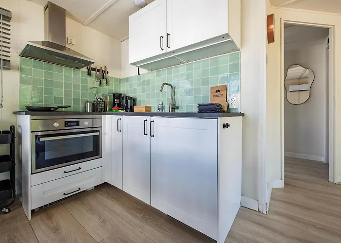 29, Natuurlijk Gelegen Nabij Efteling En Beekse Bergen, Airco&privé Parkeren Inbegrepen! * Oisterwijk